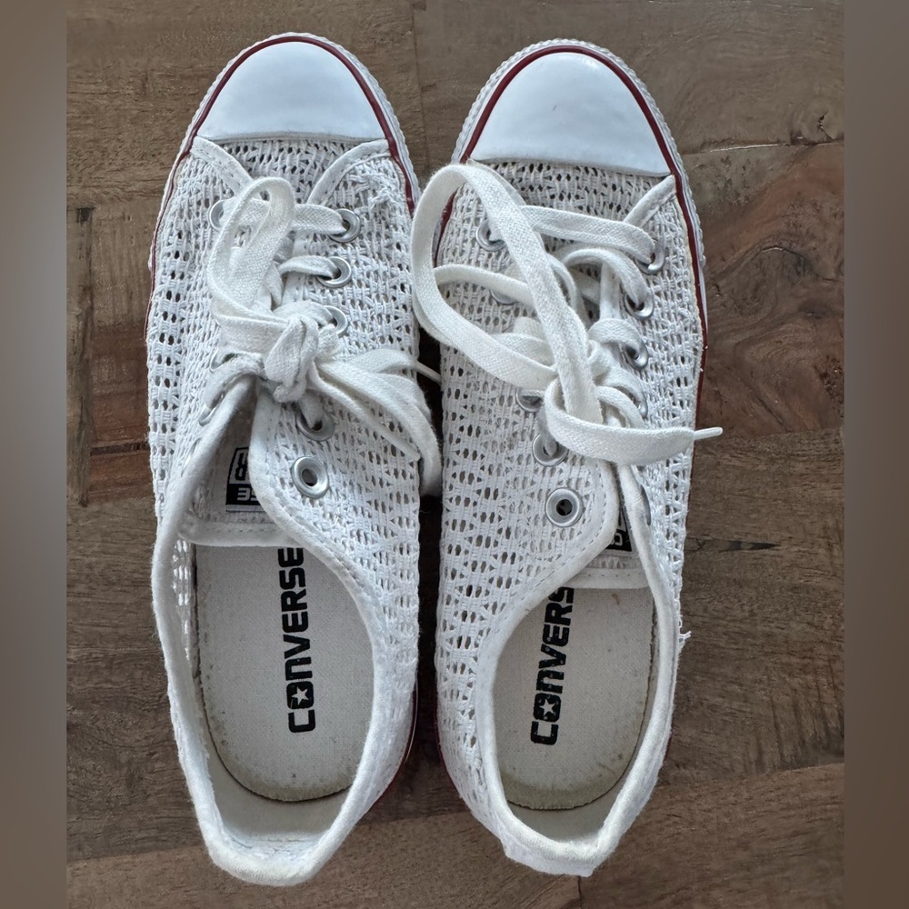 Converse White Knit Sneakers - Picture 6 of 9